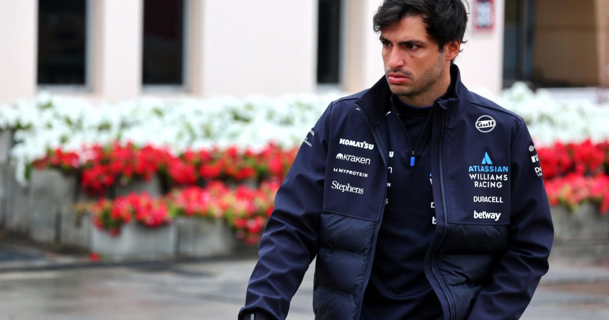 Sainz tempers expectations with target for debut Williams F1 campaign