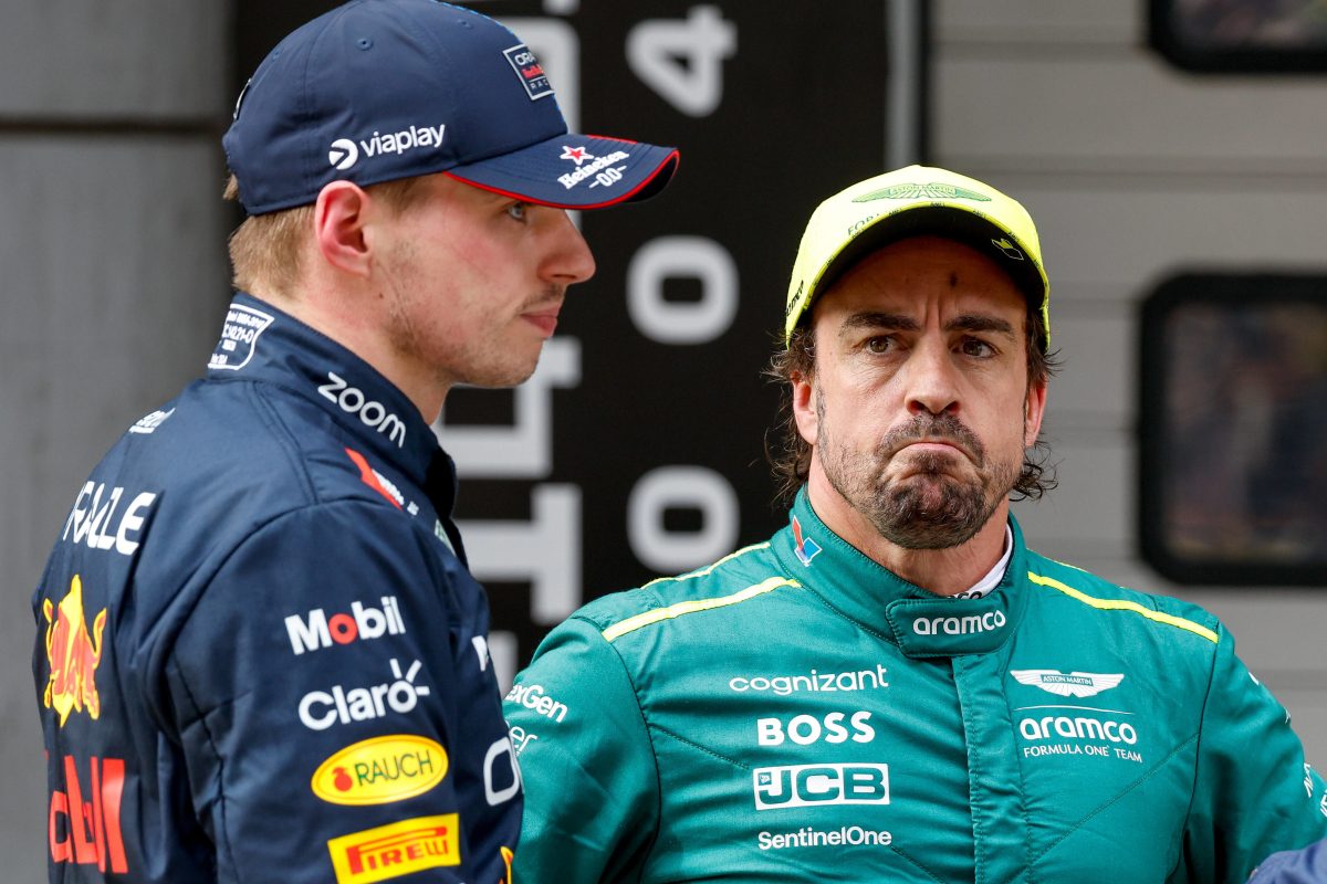 F1 champion’s steering wheel COMES OFF at Bahrain Grand Prix