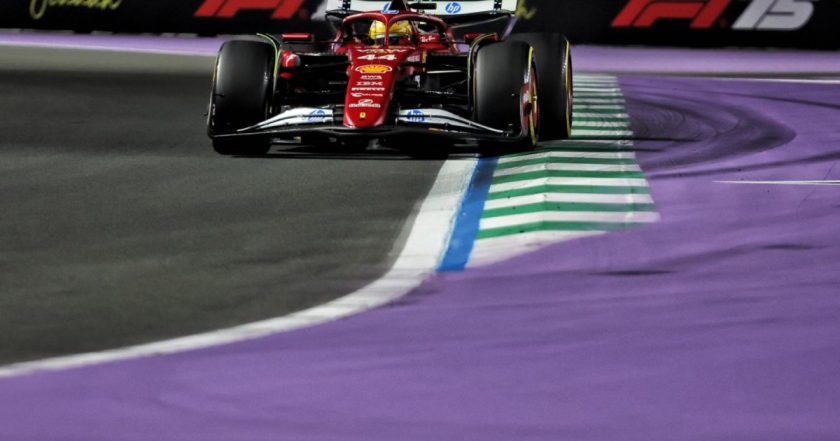 Lewis Hamilton details Ferrari struggles on difficult opening day