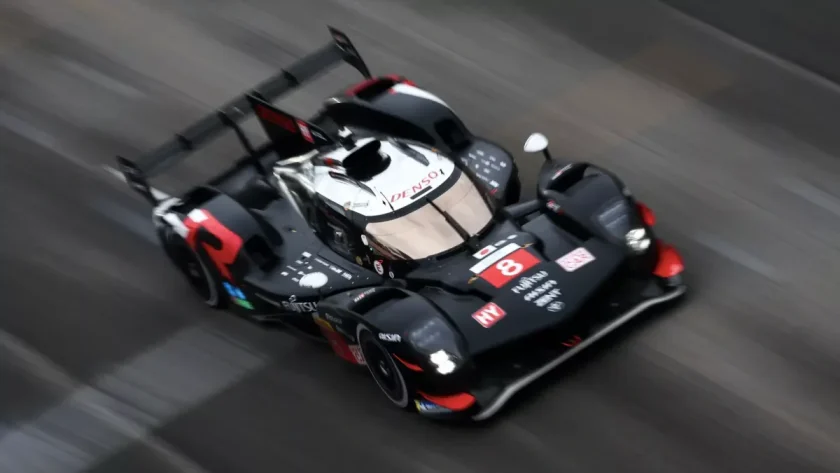 Toyota’s Sebastien Buemi vs. Ferrari’s Antonio Fuoco into final hour at Imola