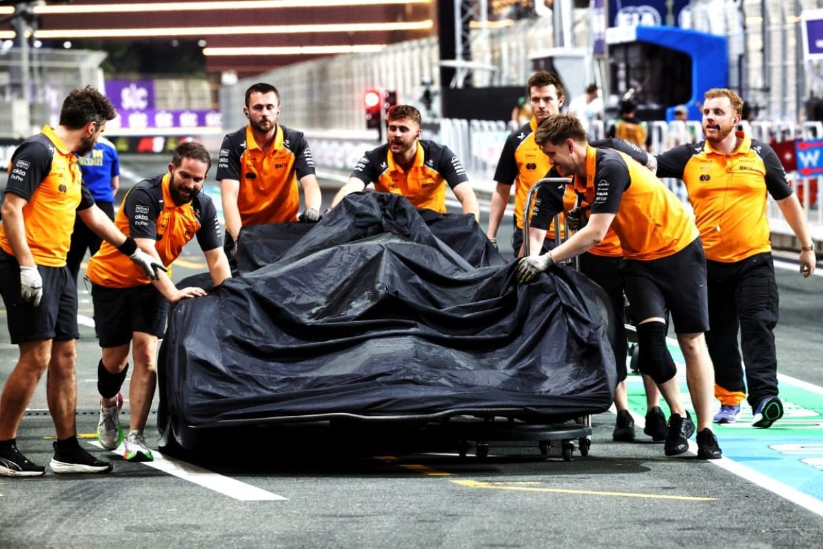 The Untold Resilience: Inside Norris's Astonishing Response to his Spectacular Saudi F1 Crash