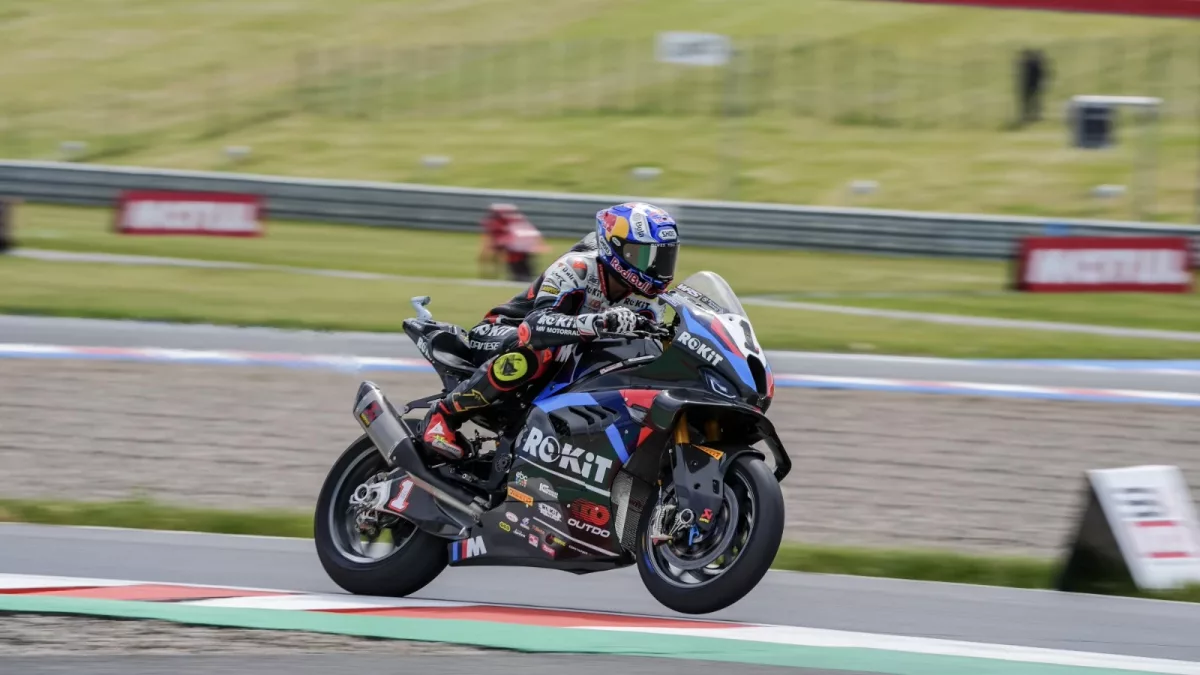 Toprak Razgatlioglu's Dominance Shines in WorldSBK Superpole Victory
