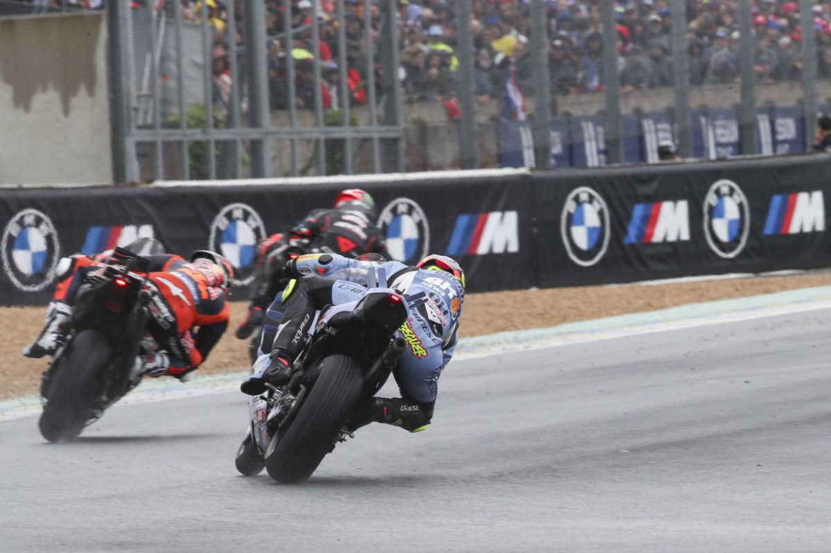 Do MotoGP contracts offer riders enough protection?