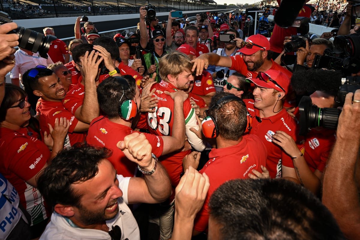 Unforgettable Triumph: The Emotional Journey of the Indy 500 Underdog Team