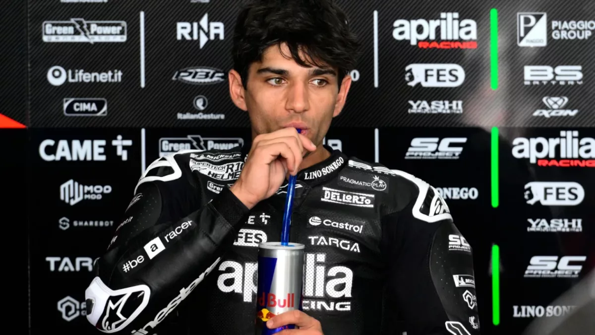 Francesco Bagnaia Emphasizes the Importance of Honouring Aprilia MotoGP Contract: Jorge Martin Must Respect