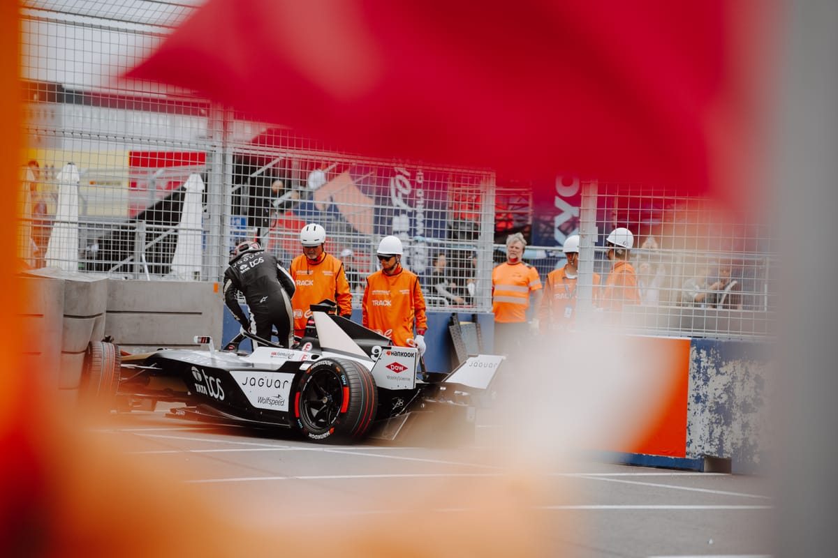 Racing Towards Victory: Unveiling the Tokyo Formula E Champions and Challengers