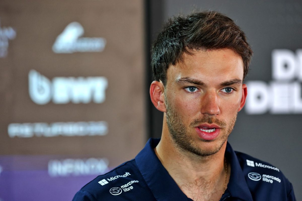 Emotional Farewell: Pierre Gasly Reflects on Oliver Oakes' Departure from Alpine