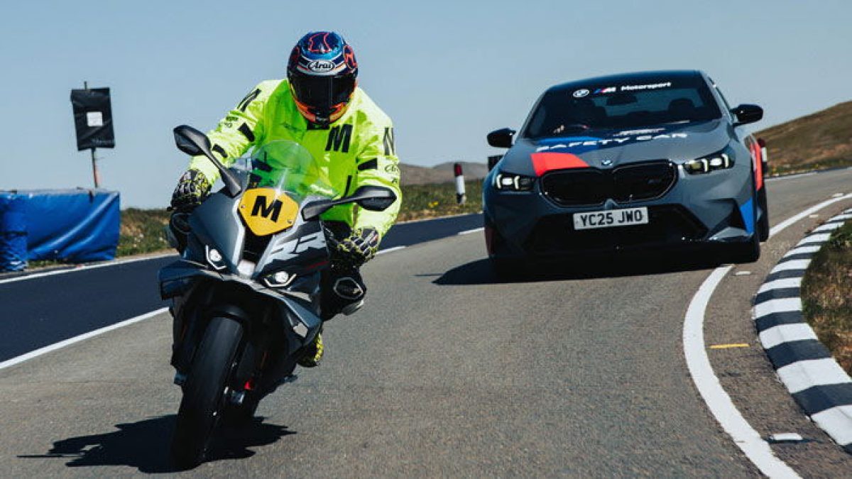 Revving Towards Excellence: Isle of Man TT Secures Thrilling Partnership with BMW