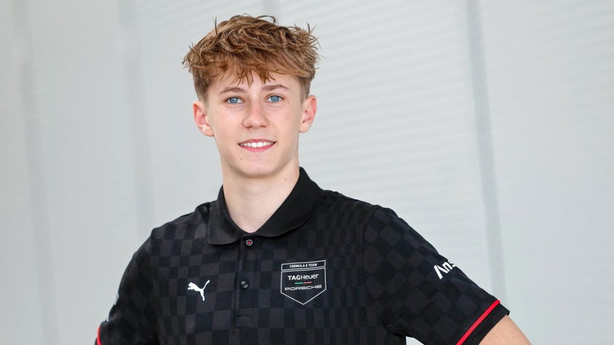 Young Prodigy: Teenager set to Make History as Youngest Driver in Formula E Testing