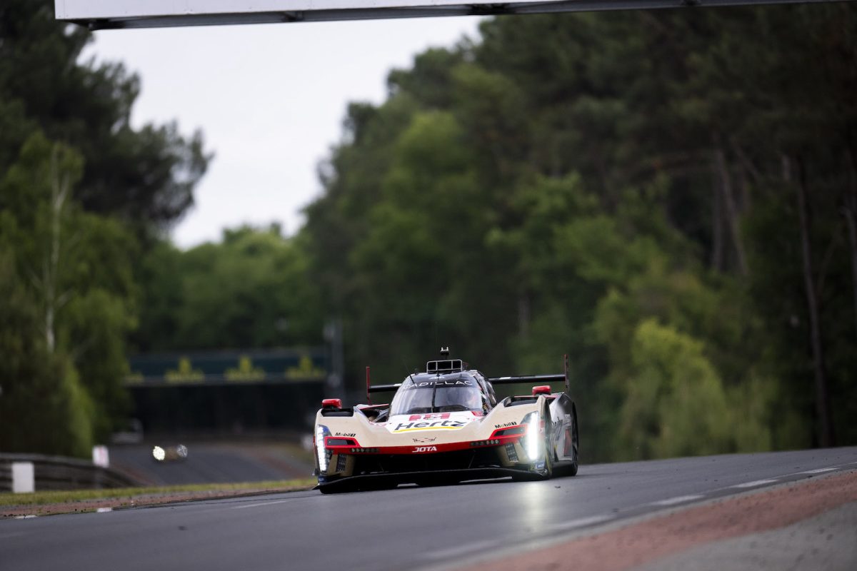 Legendary Performance: Alex Lynn Secures Pole Position at Le Mans with Cadillac Front Row Domination