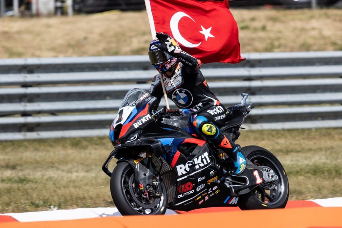 Razgatlioglu's Ambitious Pursuit Threatens Oliveira's MotoGP Seat