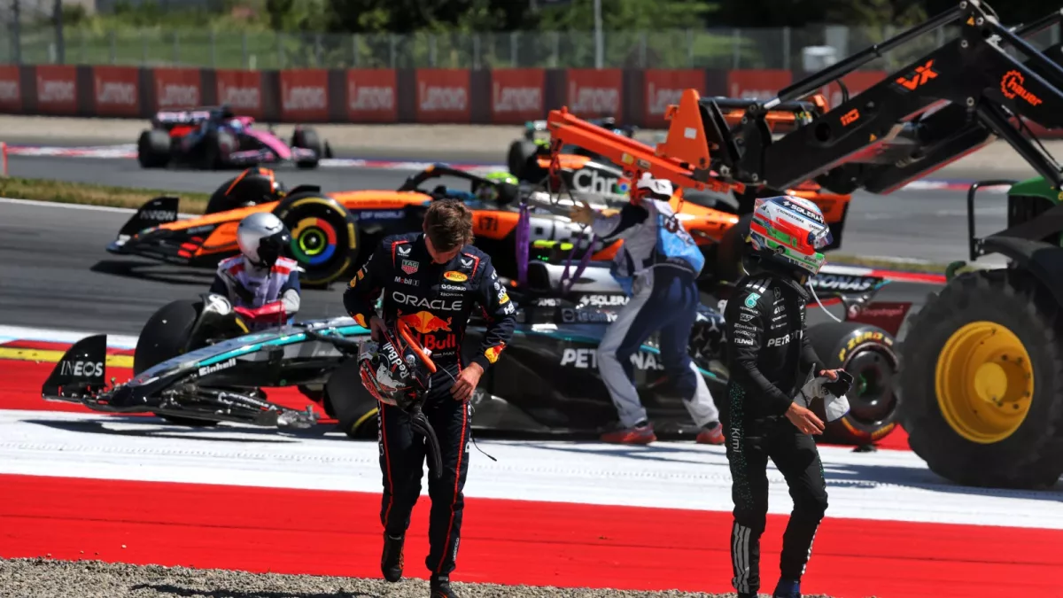 Analyzing the Contrasts: Kimi Antonelli's Monza F1 Mishap vs. Max Verstappen's Austria Incident