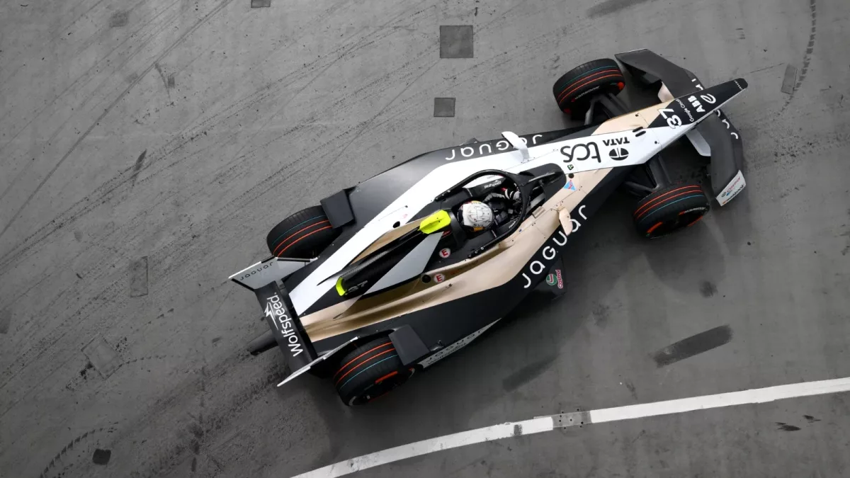 London E-Prix: Nick Cassidy takes Race 2 pole in final race for Jaguar