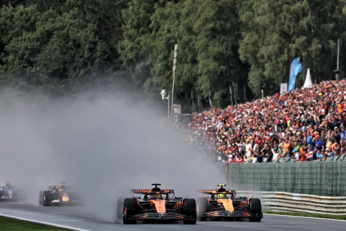 Unveiling the Intriguing Data: Piastri's Fearless and Crucial Overtake on Norris