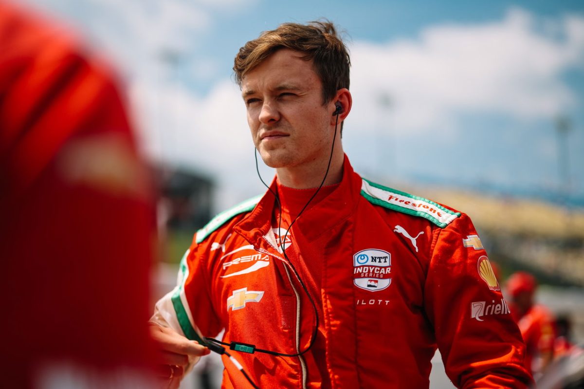 F1 Star Callum Ilott Roars with Controversy, Branding IndyCar Rival a 'Muppet' in Intense Toronto Showdown