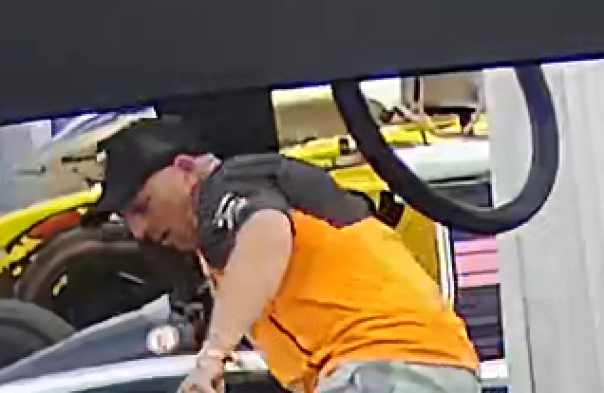 Racing Against Time: Authorities Race to Recover Stolen Steering Wheel from Legendary F1 Car at Silverstone