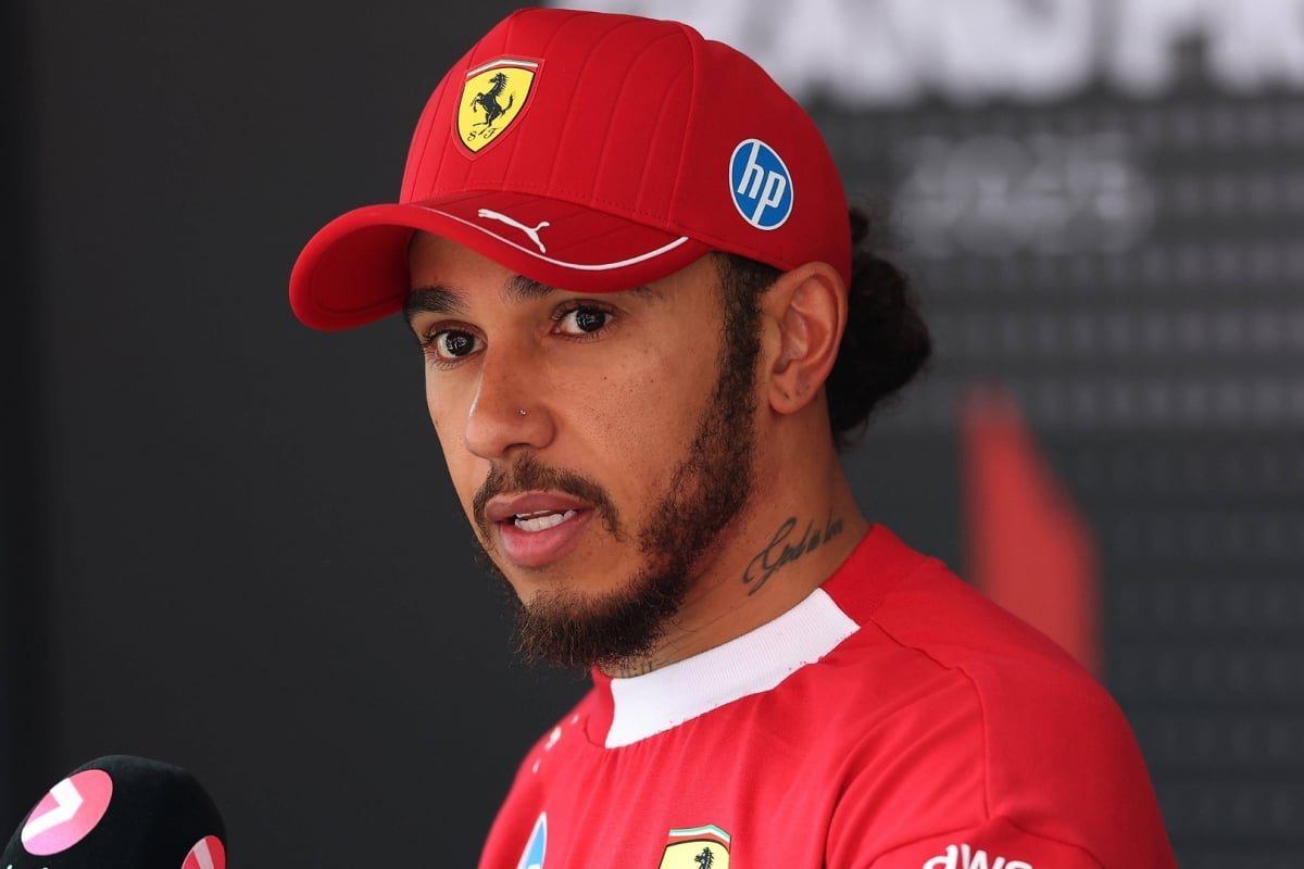 Shockwaves in F1: Lewis Hamilton blindsided with 'emergency meeting' as team springs surprise