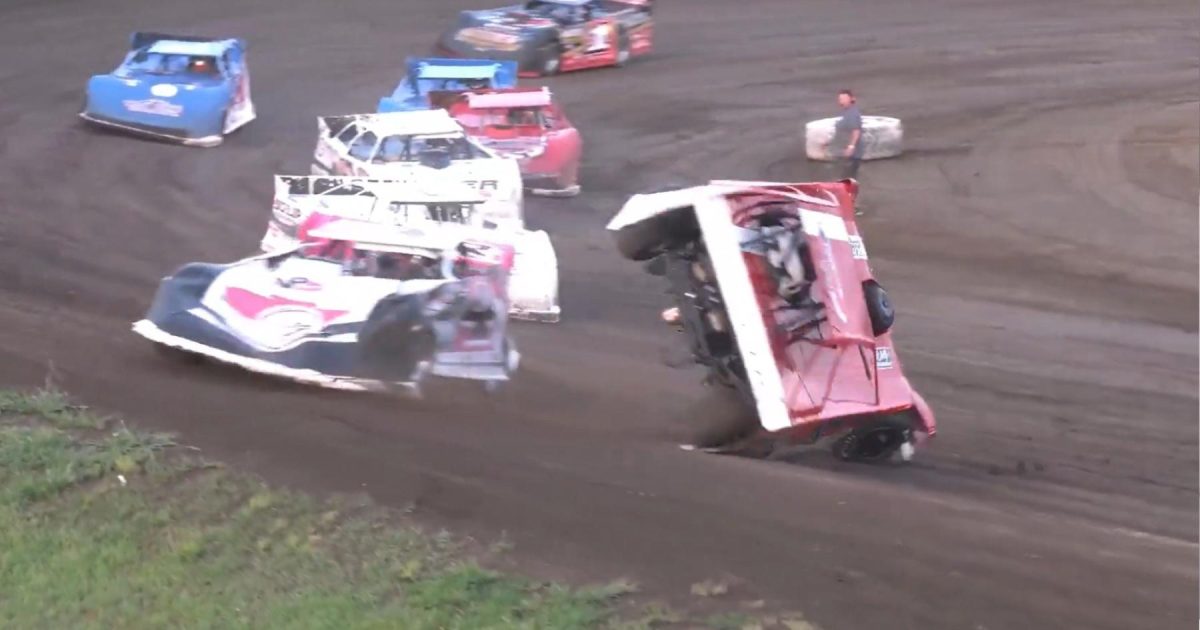 Fans demand arrest after racecar weaponised in revenge crash