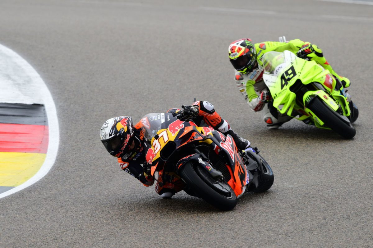 Valentino Rossi’s team reveals 2027 MotoGP talks with Pedro Acosta