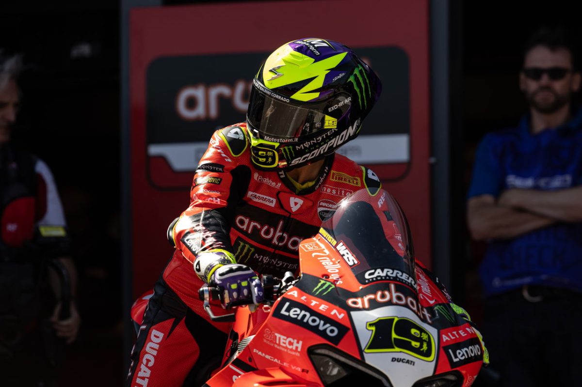 Alvaro Bautista Proves Gap Matters More Than Position in UK WorldSBK