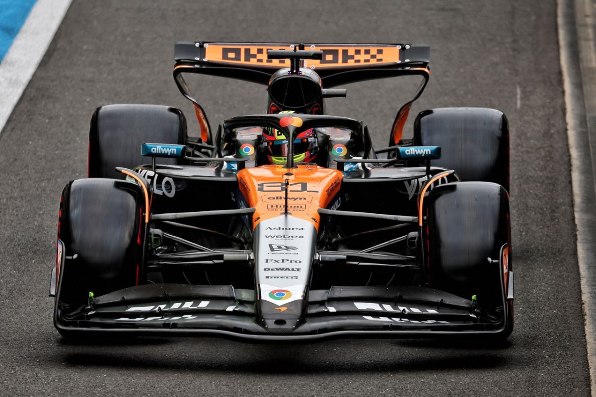 Piastri Stands Firm: McLaren Suspension Upgrade Unwanted Despite Norris' Success