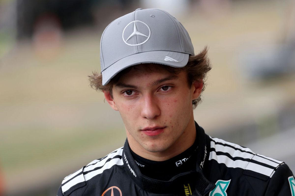 The Ultimate Driver Swap: Jenson Button Urges Mercedes to Replace Kimi Antonelli with Max Verstappen!