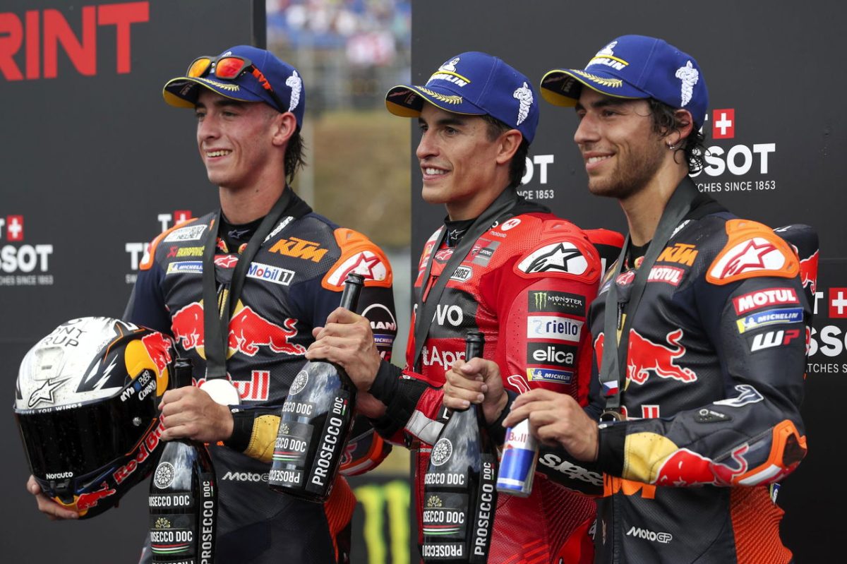 Brno MotoGP podiums “bubble of oxygen” for KTM