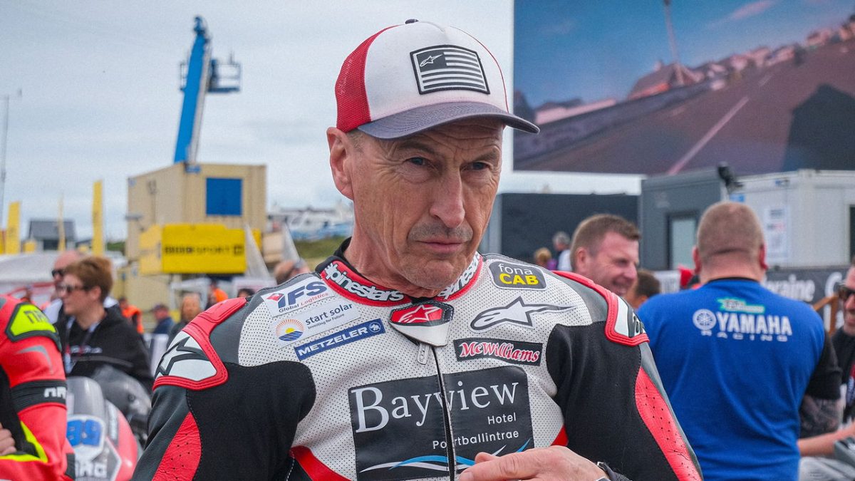 Jeremy McWilliams gets last minute Yamaha fill-in ride