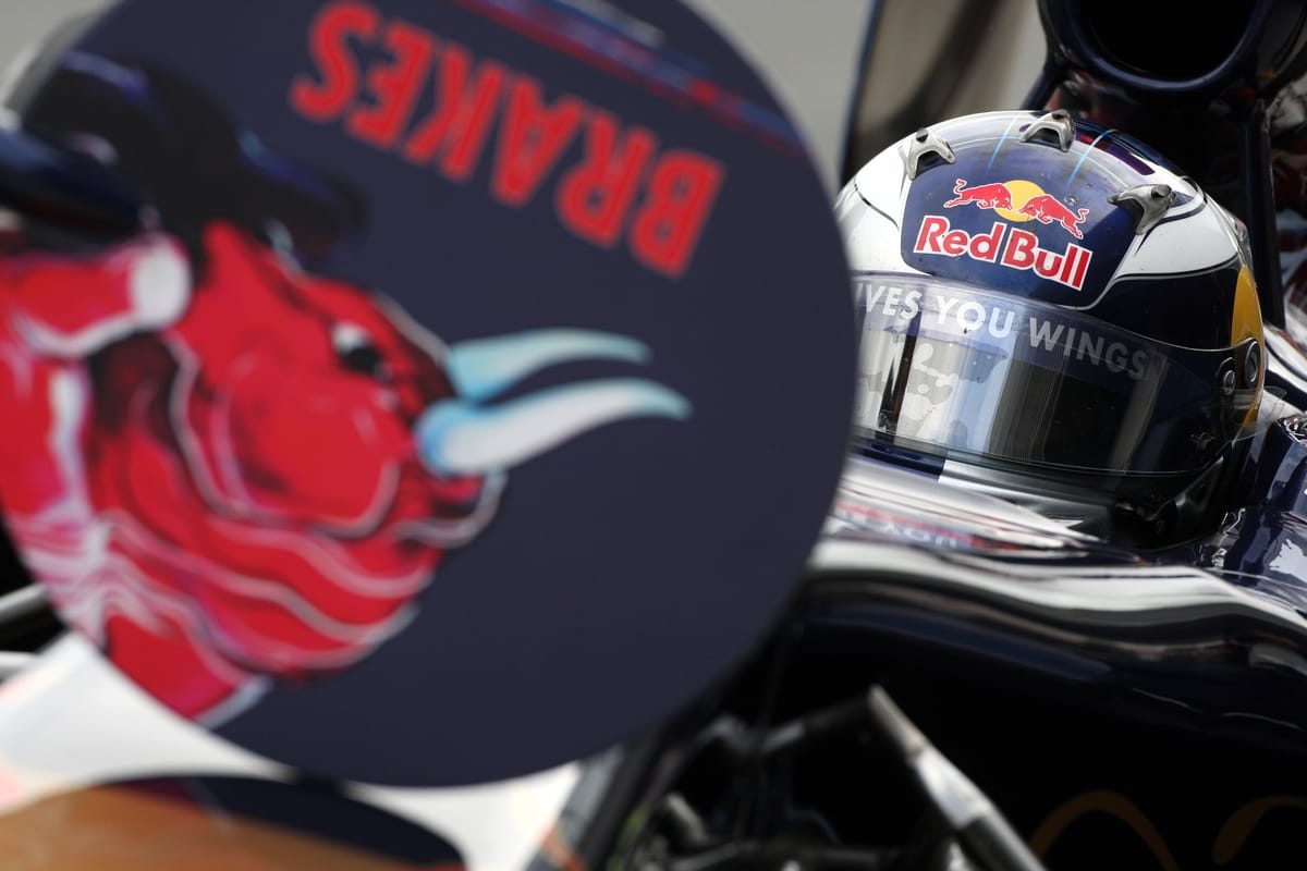 Circuit Redemption: The Unforgettable Journey of a Former Ferrari Junior to Victory with Red Bull