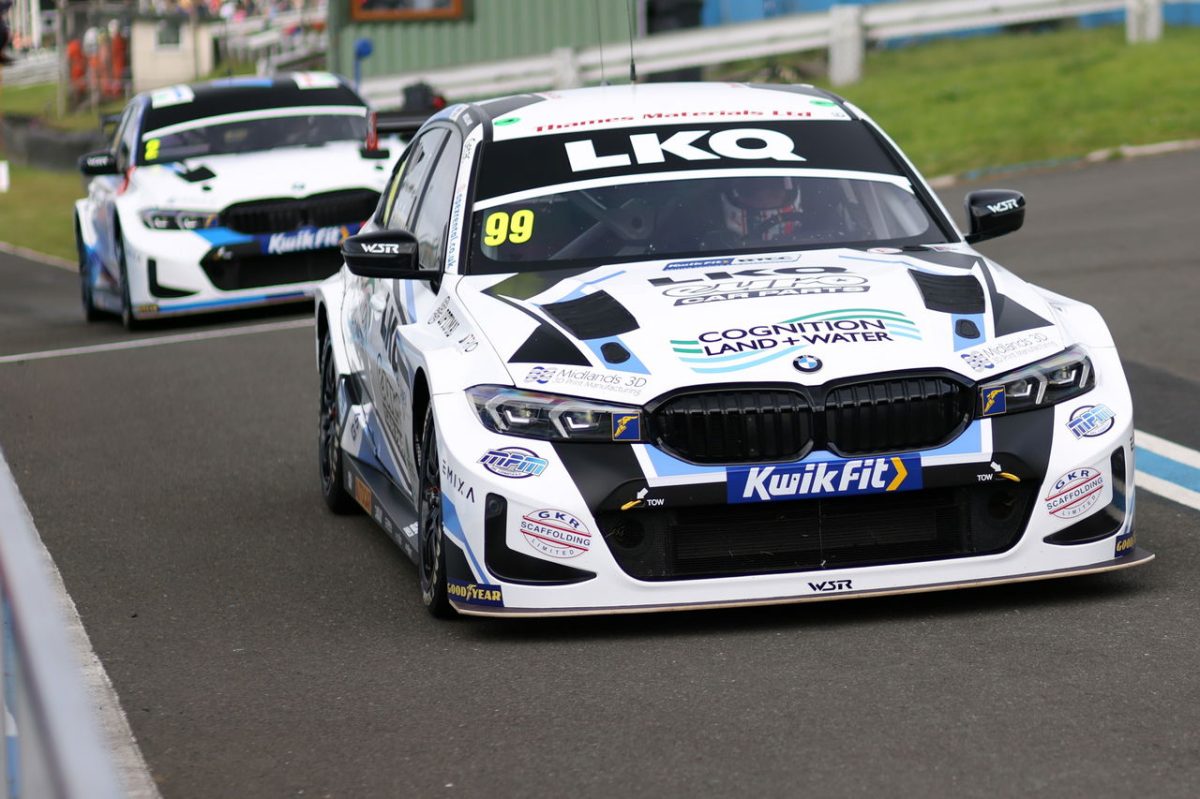 BTCC Knockhill Shines as Drivers Turn Up the Heat in Practice Round 2