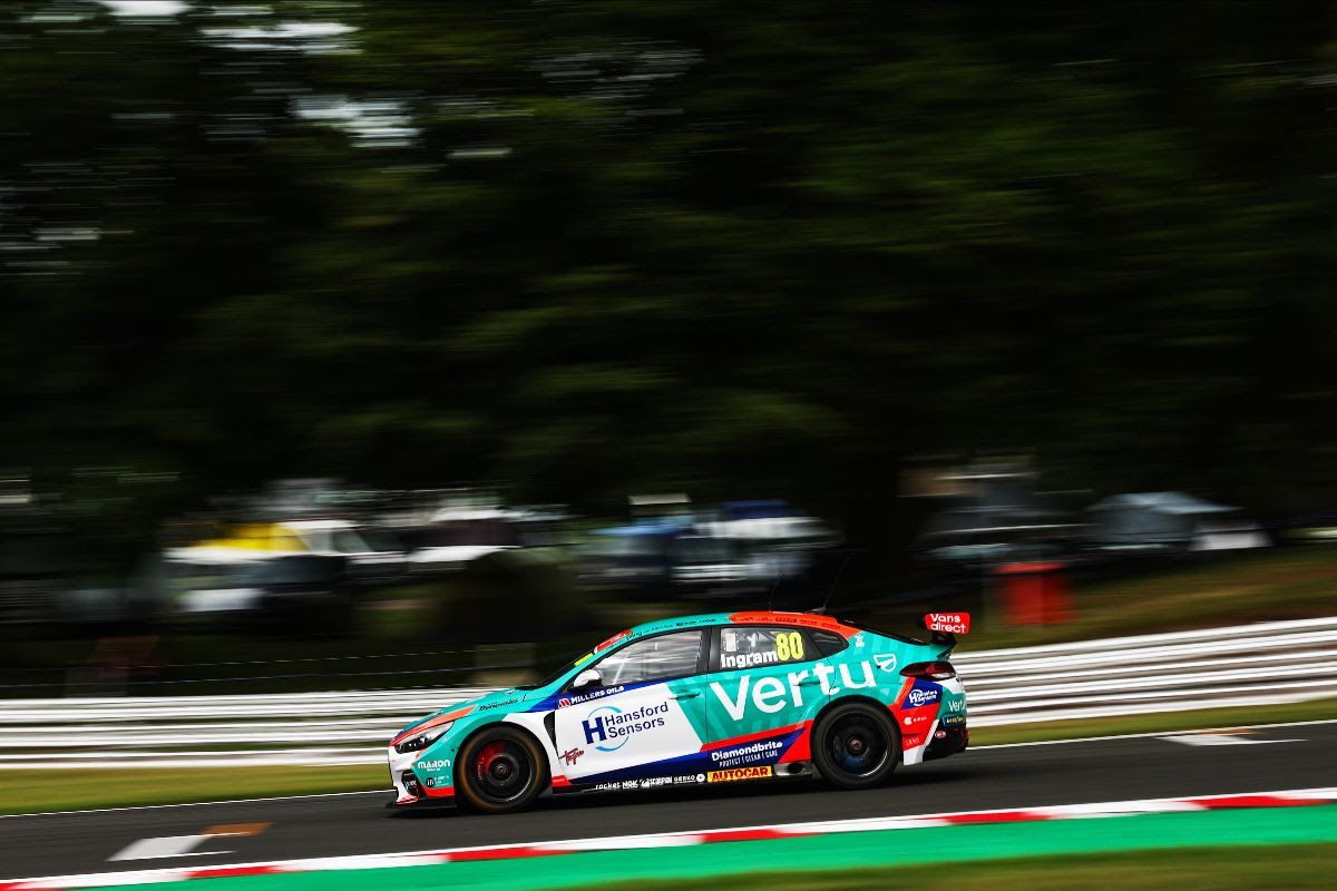 Revving Up for Victory: BTCC Croft Practice Round 1 Results Are In