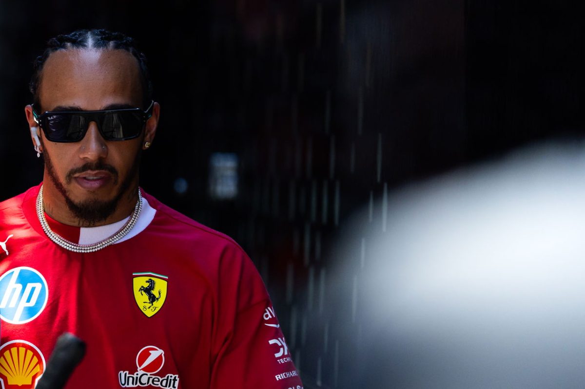 A Bold Move: Lewis Hamilton Contemplates Departure from F1 with Ferrari Contract Payout