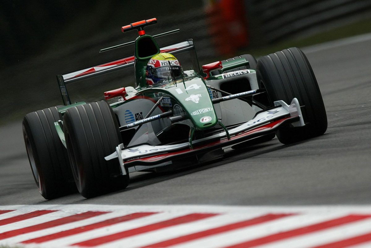 Experienced F1 Driver Seeks Top Testing Role Over Underdog Team Opportunity