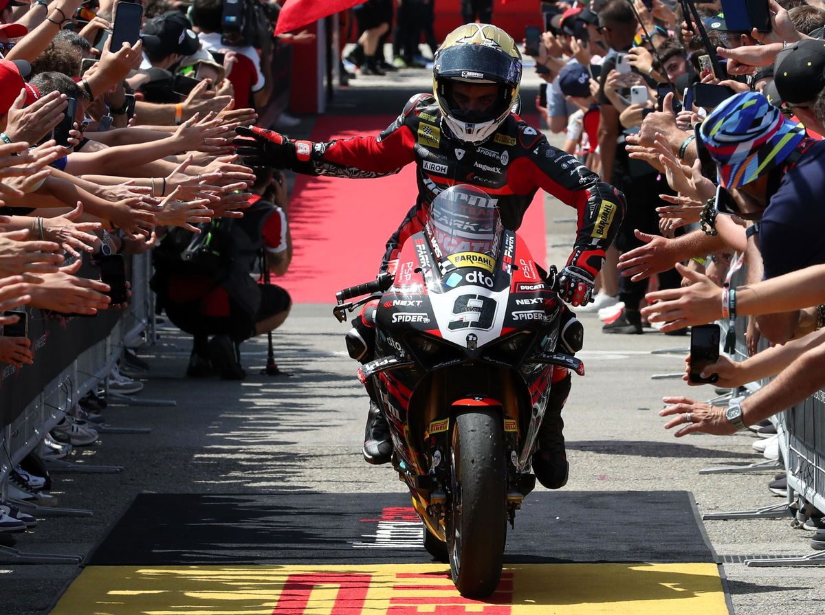 Barni Racing Unveils Cutting-Edge Panigale Evolution for Danilo Petrucci at Magny-Cours