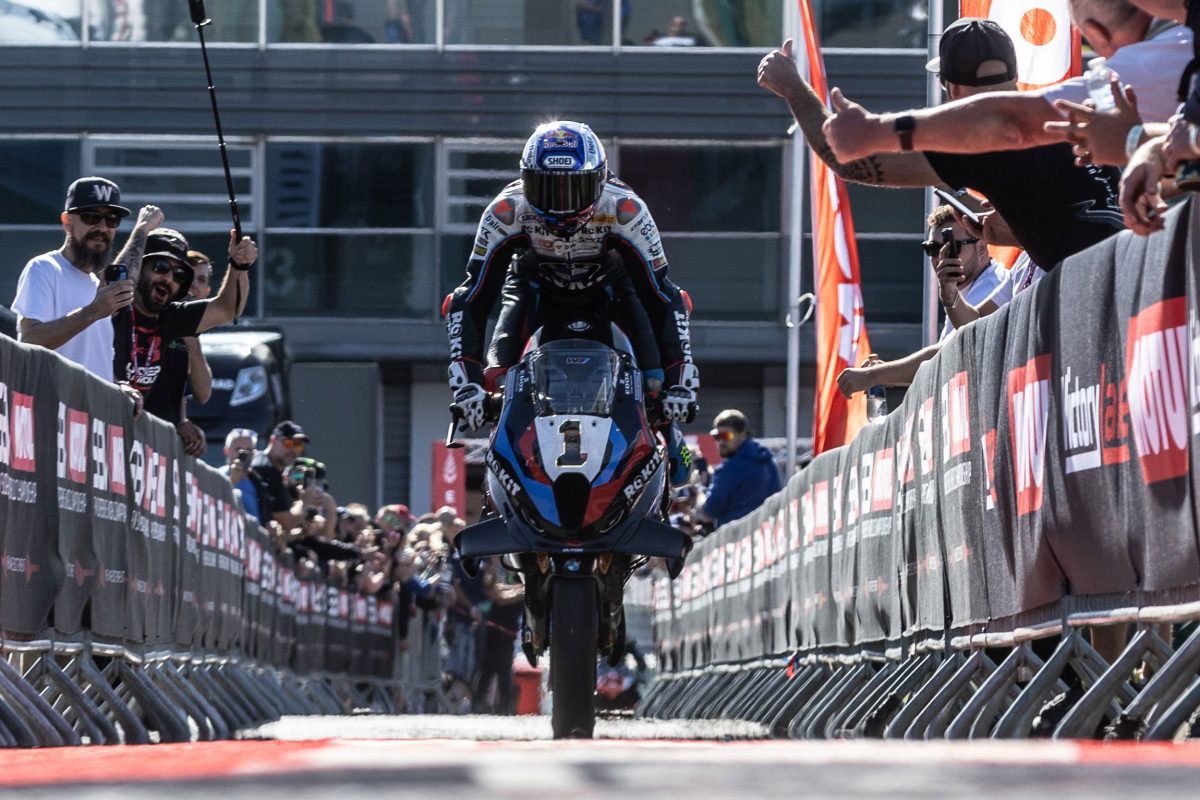 Teamwork Triumphs: Toprak Razgatlioglu Secures French WorldSBK Pole Position