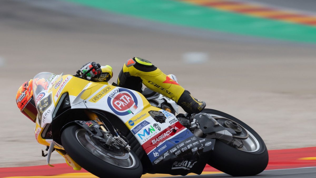 Andrea Iannone revels in Jonathan Rea Aragon WorldSBK battle: “He made a step”