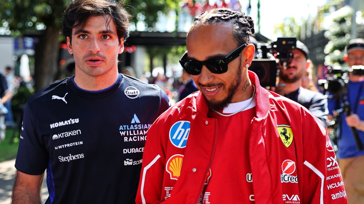 Ferrari Team Principal Guenther Steiner delivers shocking statement on Carlos Sainz that leaves fans in awe