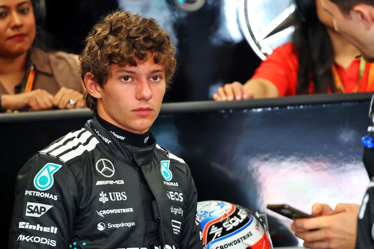 Formula One Legend Jacques Villeneuve Makes Bold Statement on Rising Star Kimi Antonelli