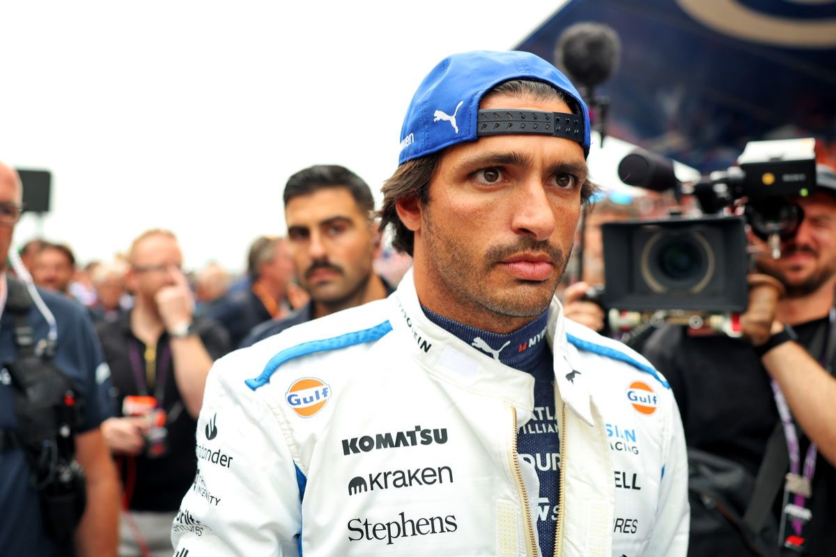 Carlos Sainz Challenges Stewards' "Randomness" with Fierce Fury