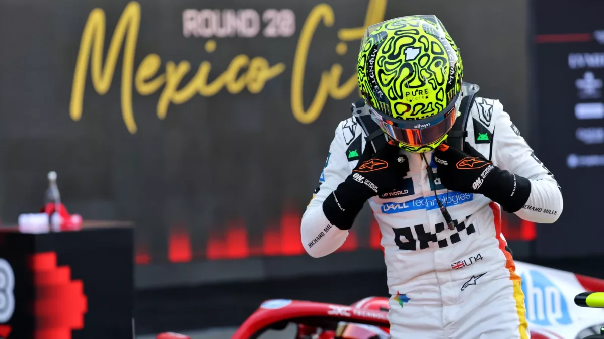 Celebrating Victory: Lando Norris Dominates Mexico GP Qualifying, Leaving Competitors in Awe