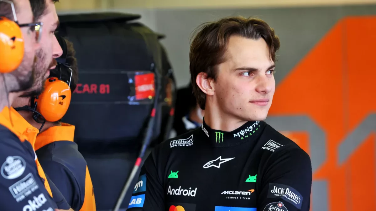 Accelerating Success: Revolutionizing Learning and Elevating Performance in Oscar Piastri's F1 Championship Pursuit