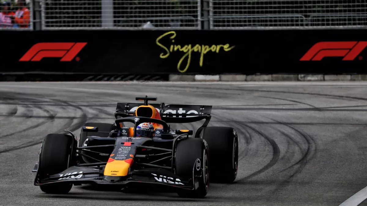 Verstappen Dominates in F1 Singapore GP FP3: Setting the Pace for Victory