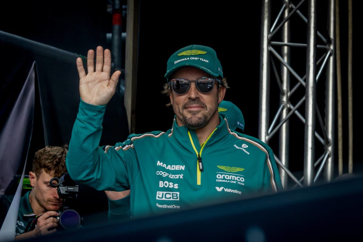 Unveiling the Dream: Fernando Alonso's Retirement Vision as Shared by Aston Martin F1 Boss