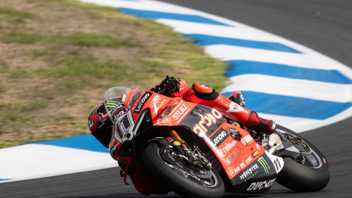 Setting the Stage: Dominant Performances Unveiled in 2025 Spanish WorldSBK Friday Practice