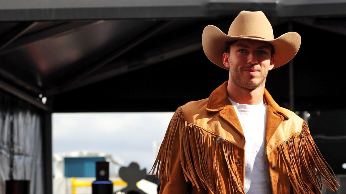 The Thrilling Race to Glory: Live Updates from the 2025 F1 United States GP FP1 & Sprint Qualifying