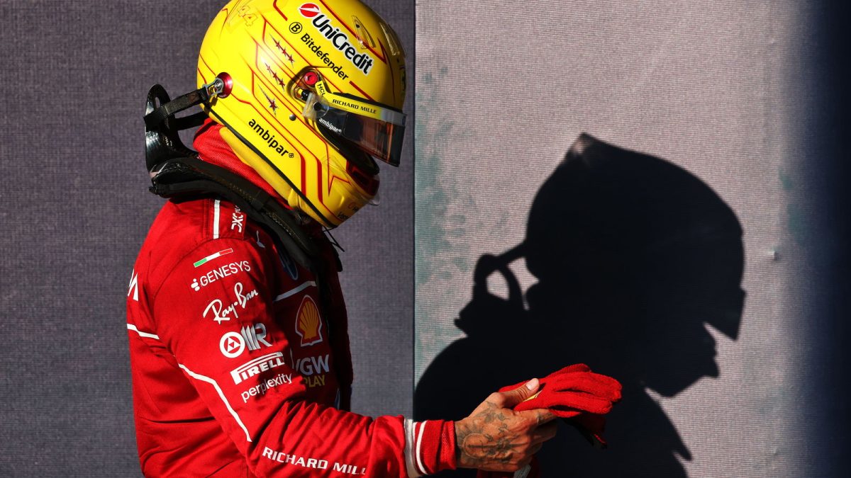 Lewis Hamilton breaks unwanted Ferrari F1 record with podium drought