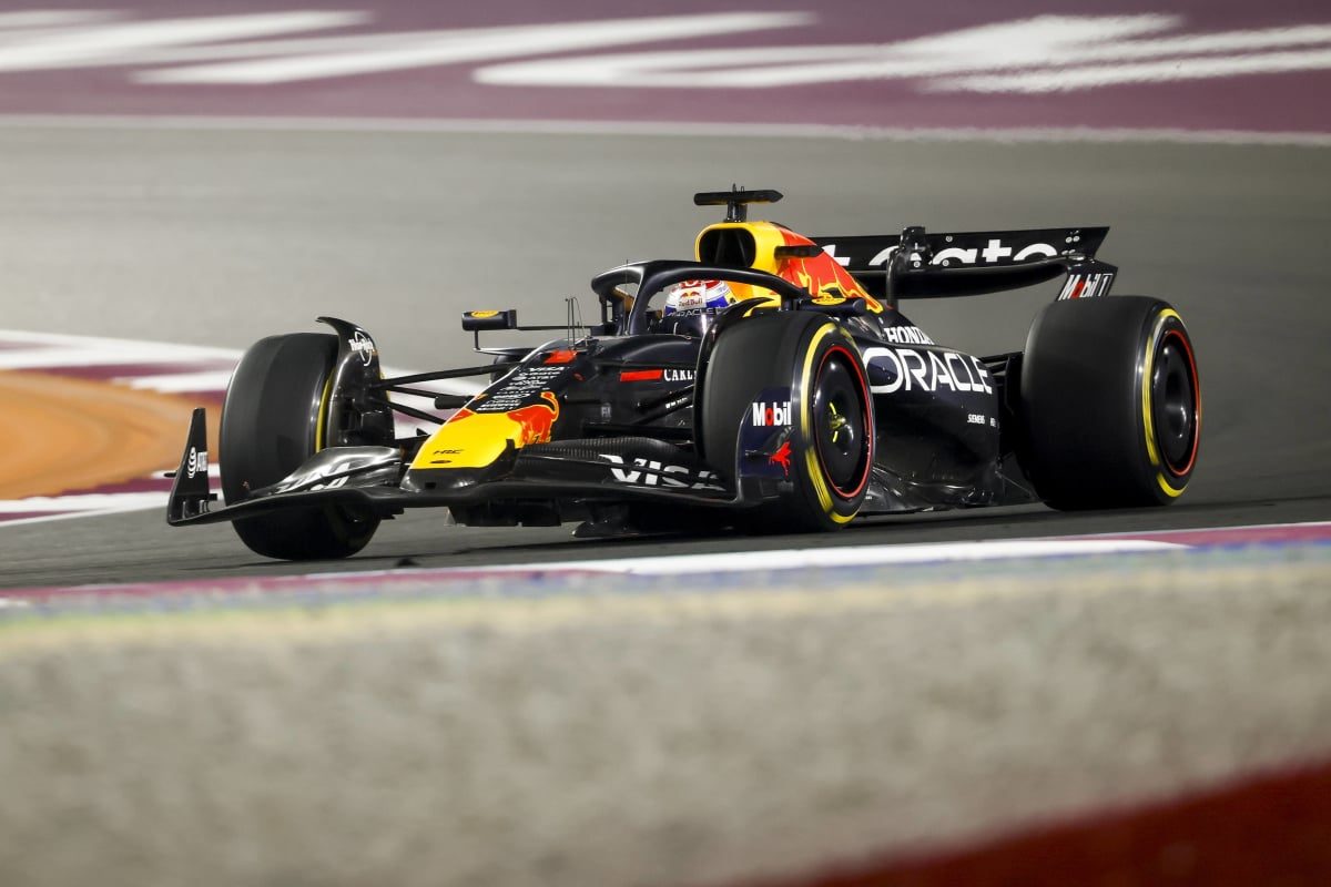 Verstappen Dominates Qatar Grand Prix as McLaren's Strategy Shakes Up Formula 1 Title Race