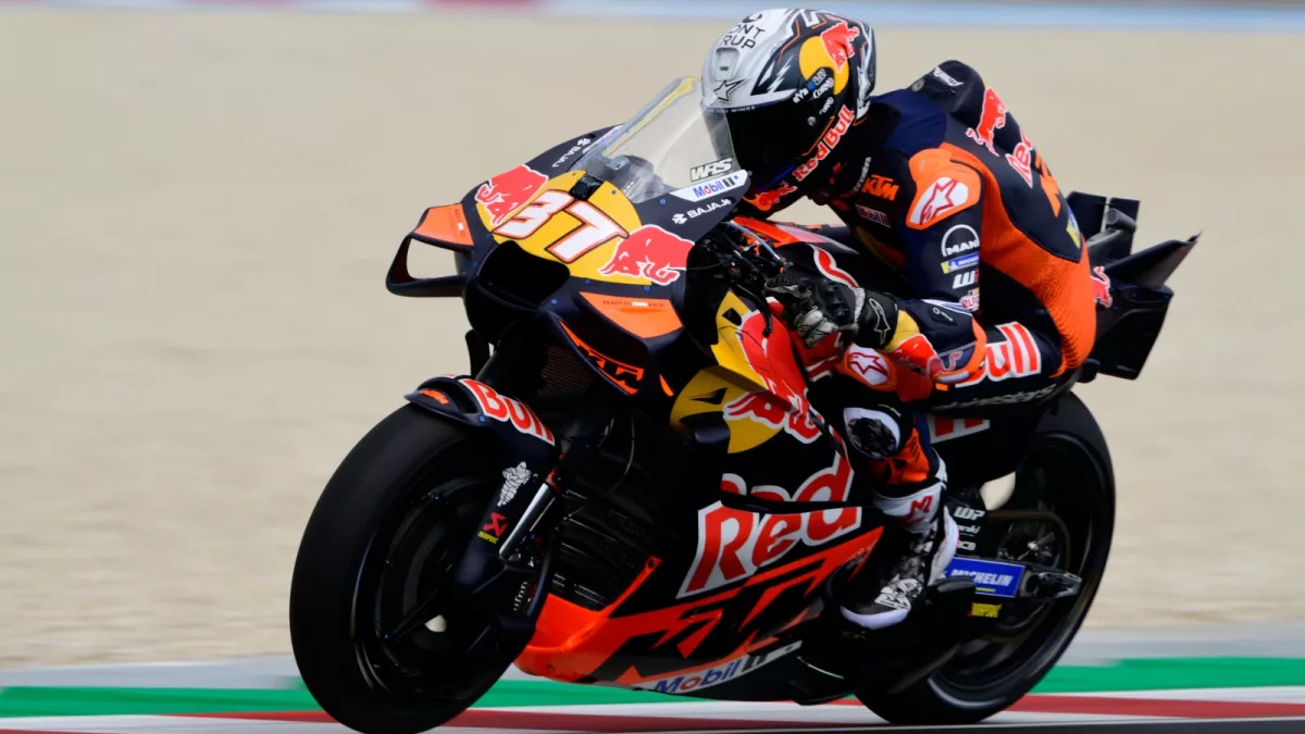 Rising star Pedro Acosta dominates second Valencia MotoGP practice