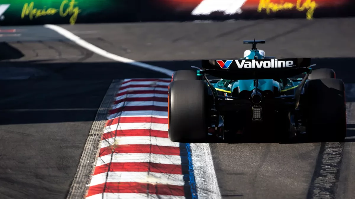 Revving towards Success: Aston Martin's Strategic Alliance with Honda in Formula 1