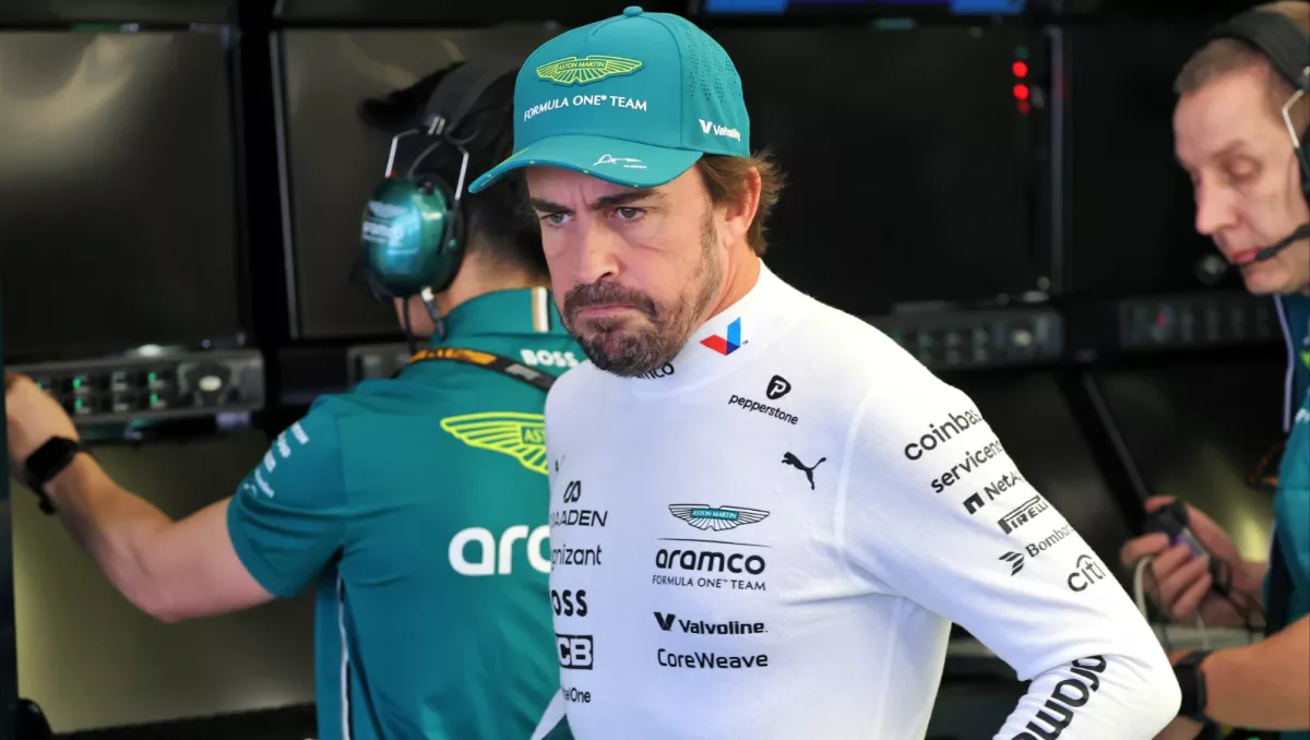Revving Up for Success: Fernando Alonso's Vision for Aston Martin in Preparing for F1 2026
